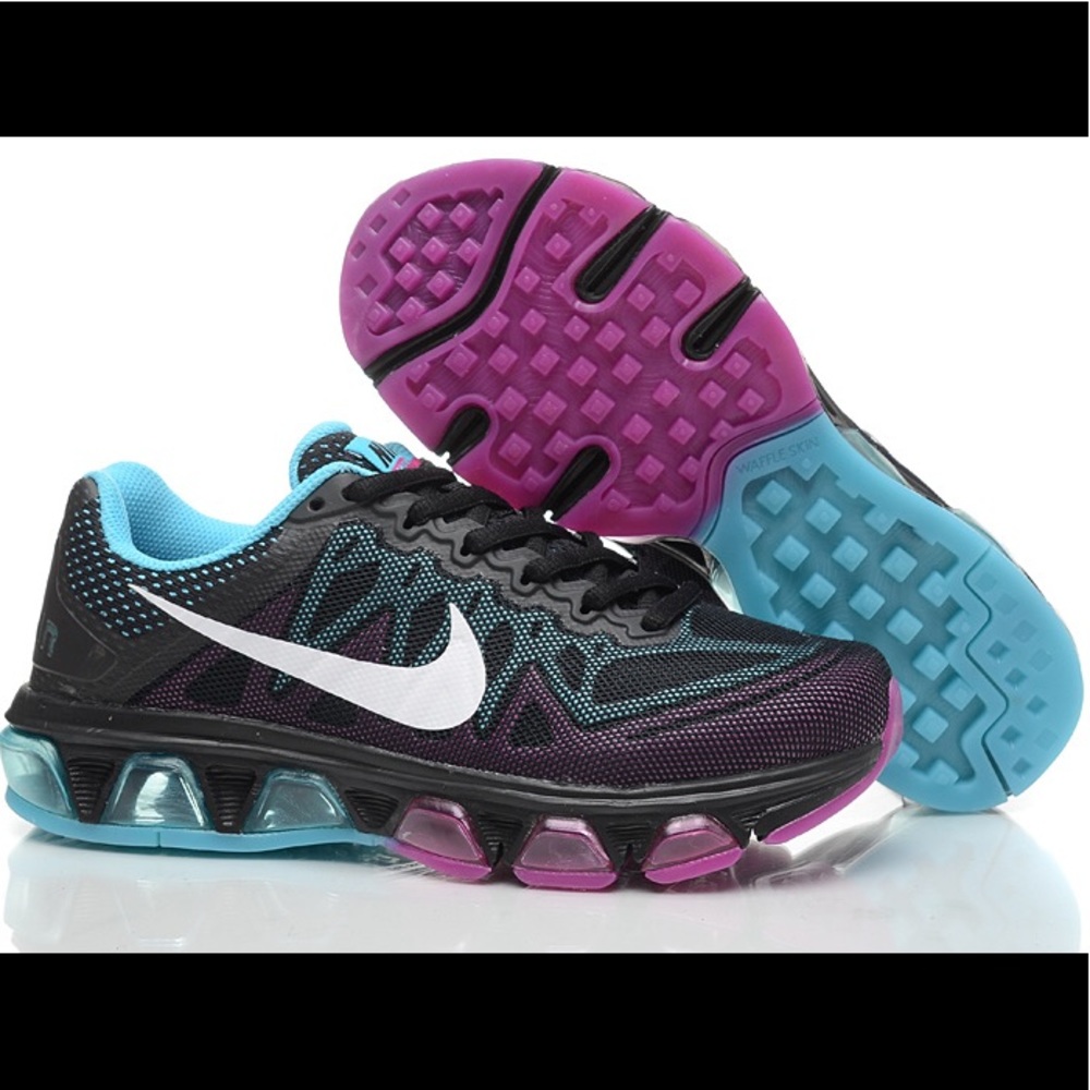 Nike Air Max women’s shoes